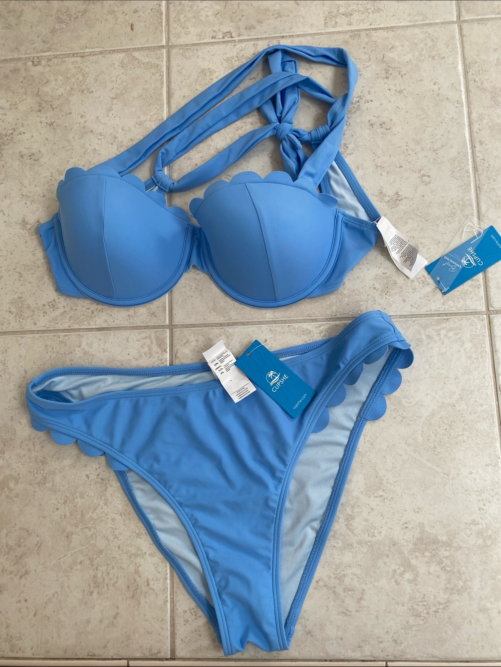 Cupshe Bright Blue Scalloped Two-Piece Bikini
